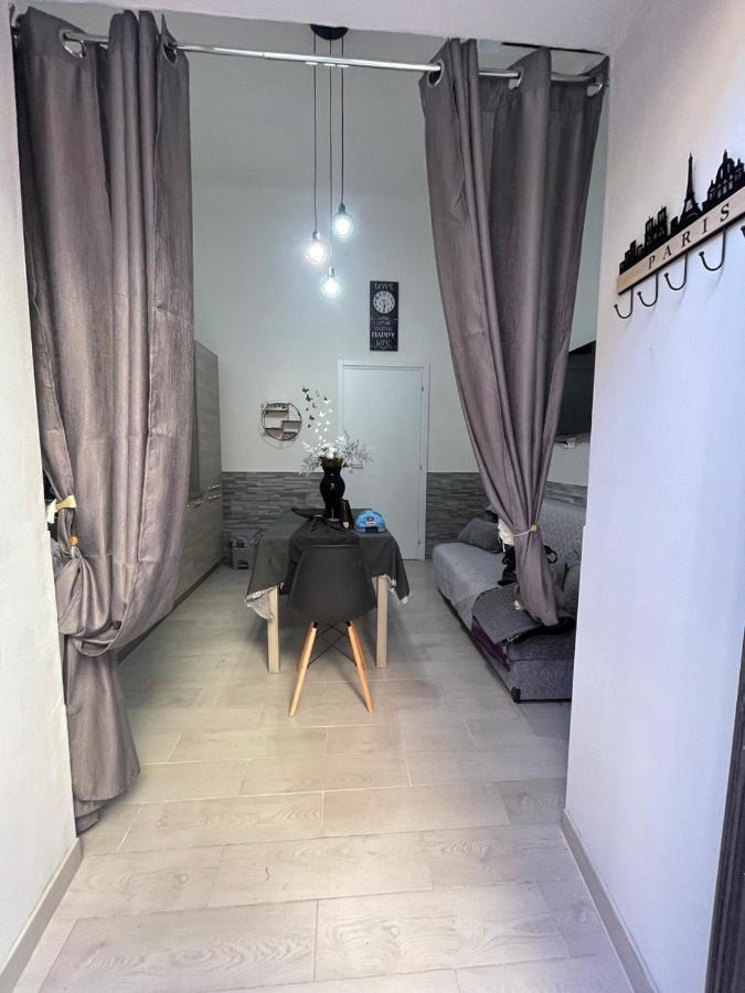 La Piccola Casetta Del Centro パレルモ エクステリア 写真